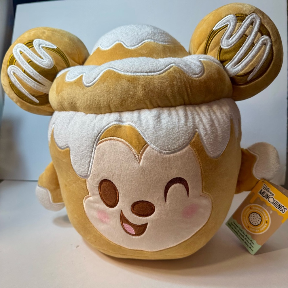 NWT. Disney Parks Limited Munchlings Mickey Cinnamon Swirl 12” Plush